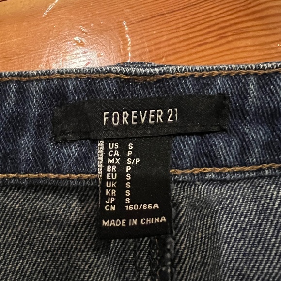 Jean skirt size small - Picture 3 of 3